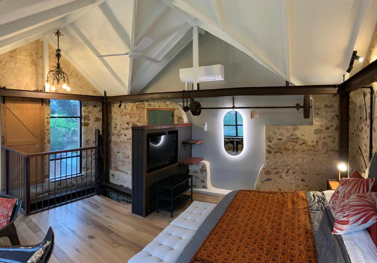مبيت وإفطار Sellicks Hill The Old Chaff Mill Organic Vineyard Retreat المظهر الخارجي الصورة